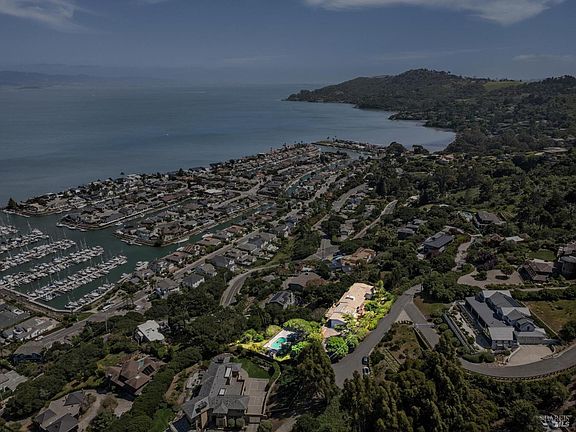4th image of 145 Antonette Drive