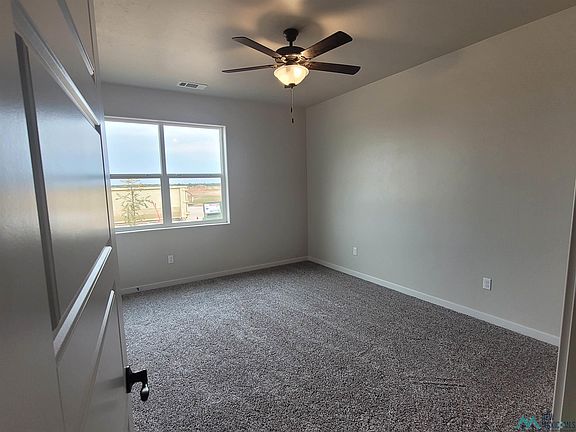 4th image of 3715 Saguaro