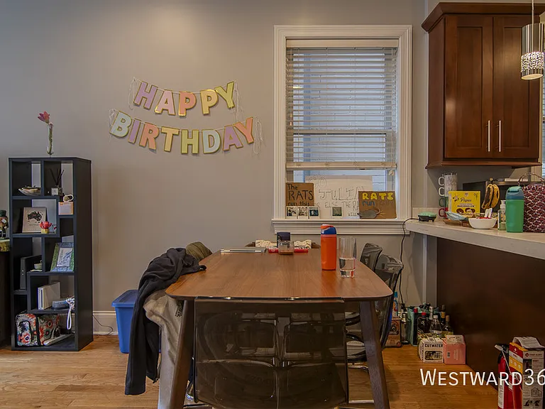 3718 N Wilton Ave #2 — Photo 7