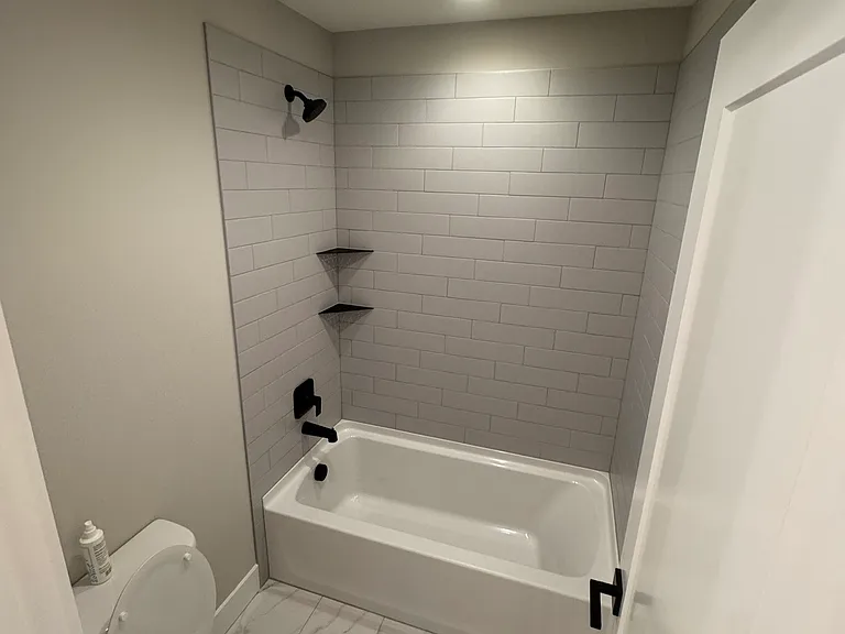 7536 S 130th Pl — Photo 2