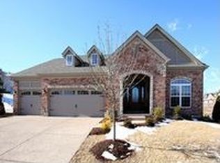 38 Burnside Ct, Saint Charles, MO 63303