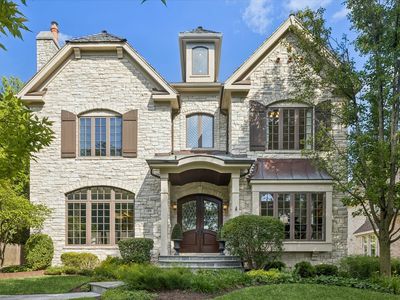 123 N Vine St, Hinsdale, IL, 60521