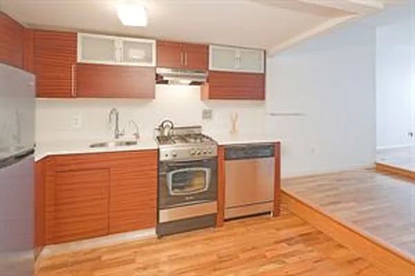 Rented by Douglas Elliman | media 19