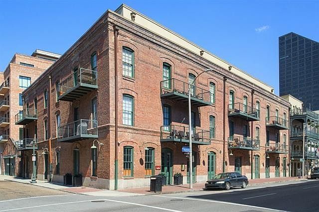 1st image of 711 Tchoupitoulas St APT 208