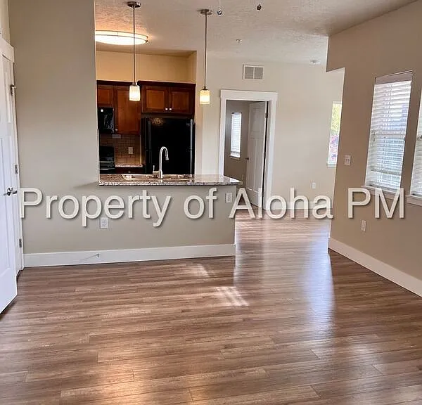 3558 E Grand Forest Dr #201 — Photo 3