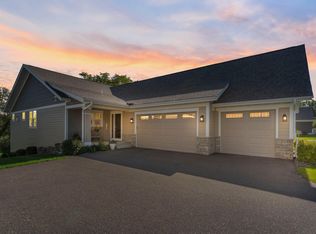 2312 Hill Ct, Stillwater, MN 55082