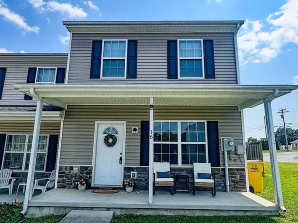 40 Daffodil Ct, Martinsburg, WV 25404