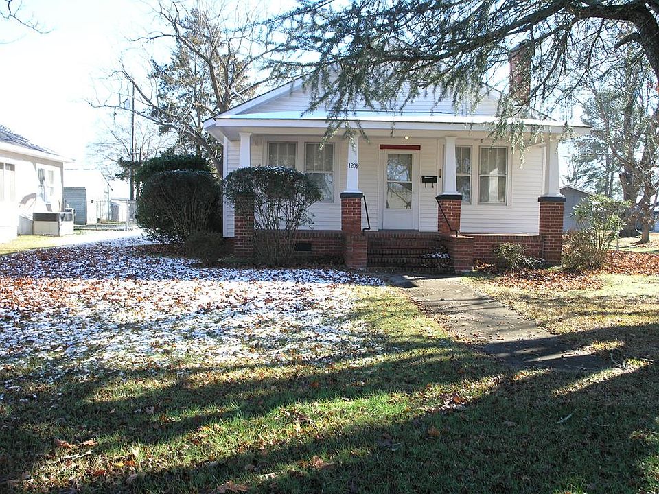 1st image of 1208 Washington St