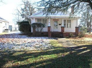 1208 Washington St, Roanoke Rapids, NC 27870