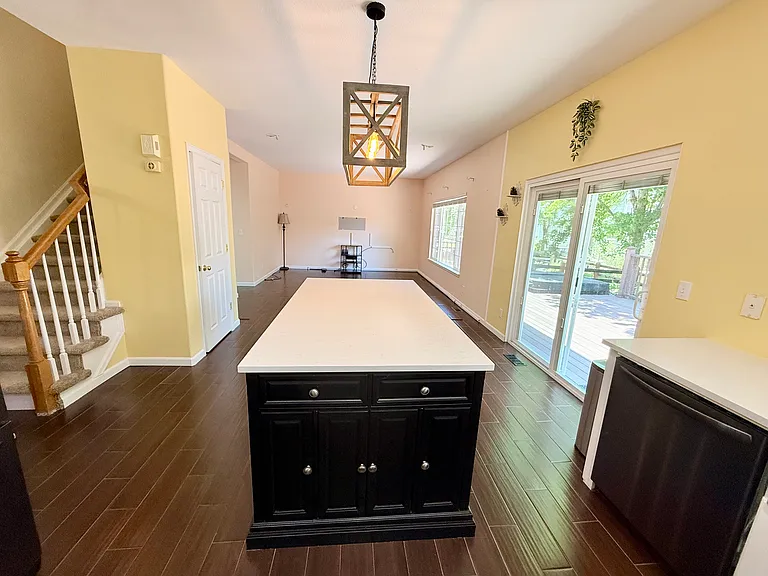 6047 S Walden Ct — Photo 6