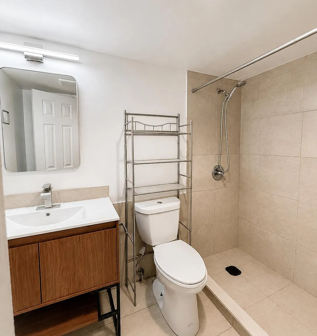 1 bed, 1.0 bath, 650 sqft, $1,549 — Photo 4