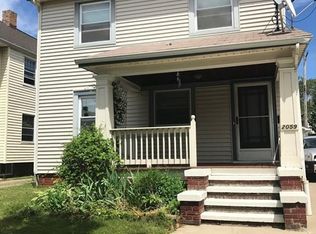 2059 Waterbury Rd, Lakewood, OH 44107