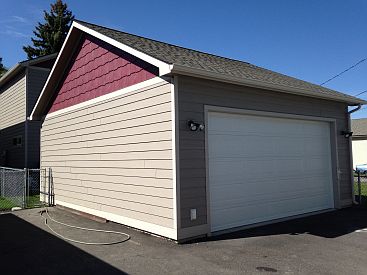 5th image of 2412 Dixon Ave