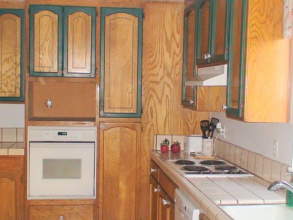 2nd image of 9632 Duchess Ln