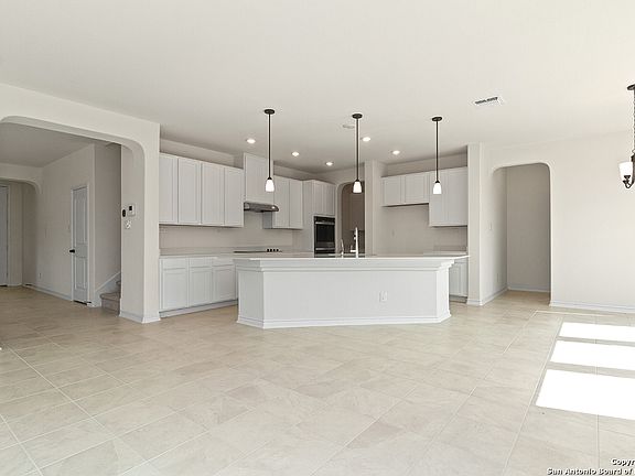3rd image of 15306 ELECTRA CIR