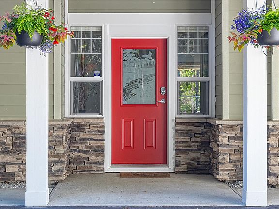 5th image of 900 Rivers Edge Dr
