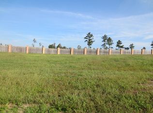 32 Highland Village Dr, Ellisville, MS 39437
