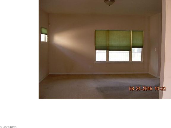 3rd image of 10004 South Blvd