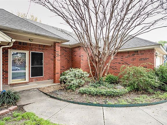 4th image of 6012 Bent Creek Dr