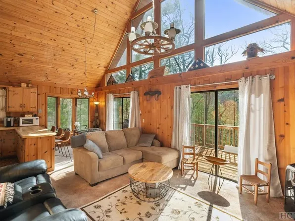 348 Doe Falls Road, Highlands, NC 28741