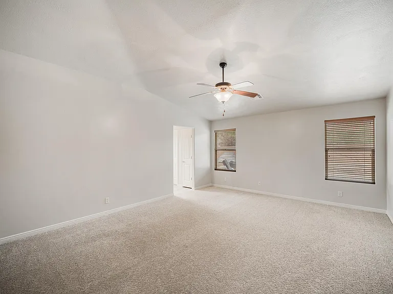 3945 S 20 E — Photo 11