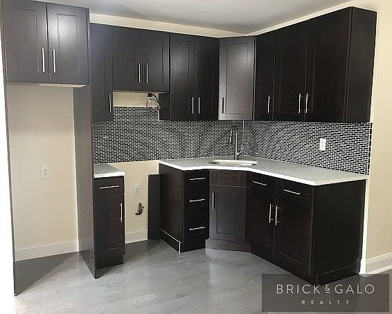 1st image of 400 E 21st St APT 6H
