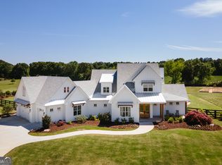 1820 Clover Ln, Bishop, GA 30621