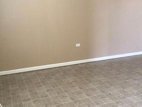 3rd image of 732 S Lewis St APT 4