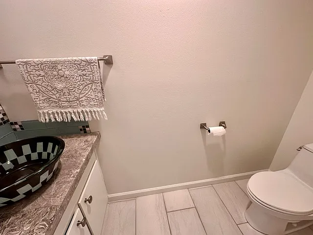 1135 Shoreline Dr — Photo 9