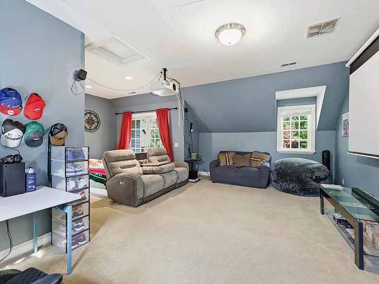 7410 Ratchford Ct — Photo 14