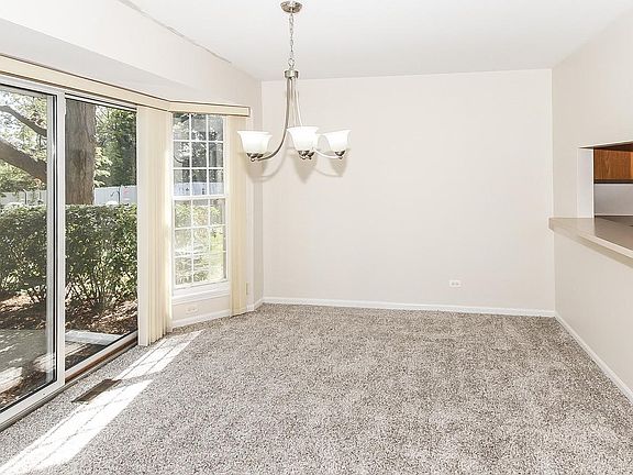 5th image of 609 N Charter Hall Dr