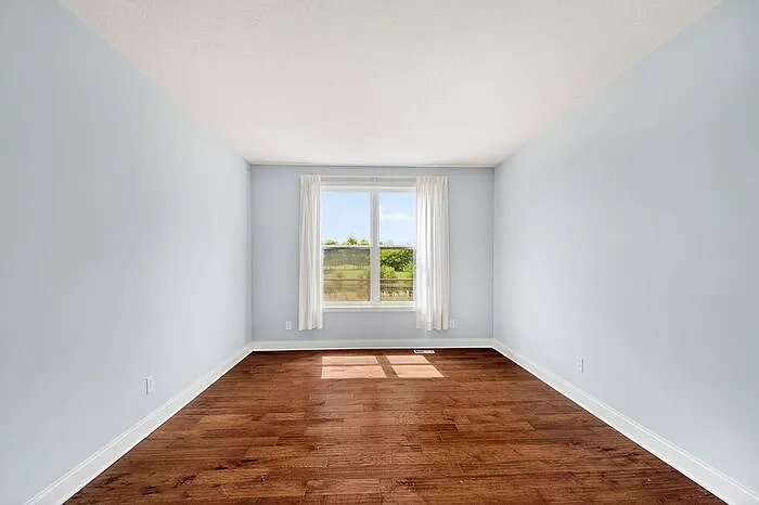 4161 Kattman Ct — Photo 6
