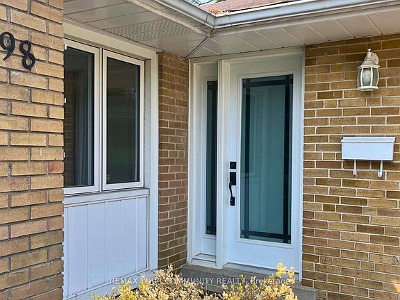2nd image of 98 Wigmore Dr