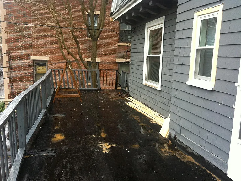149 Strathmore Rd #6 — Photo 20