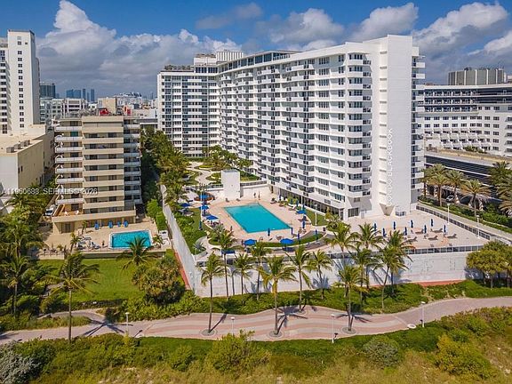 3rd image of 100 Lincoln Rd #307