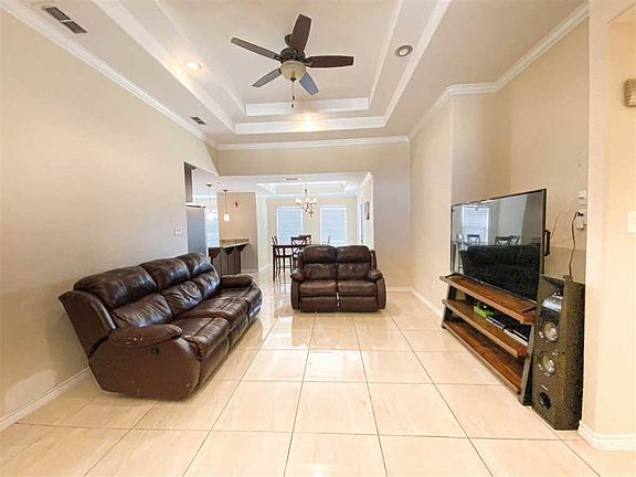4th image of 1404 Ocampo Dr