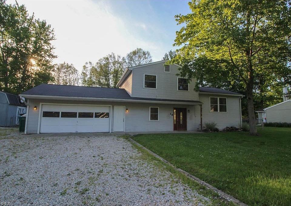 1st image of 28 Leffingwell Dr