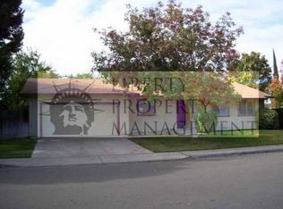 1413 Countryside Dr, Turlock, CA 95380