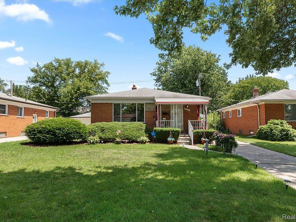 1st image of 24935 S Sylbert Dr