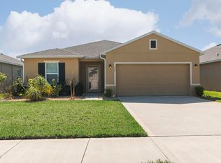 350 Admiralty Ct, Edgewater, FL 32141