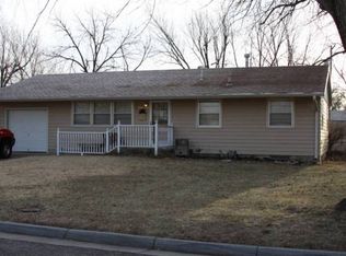 1905 Ingman Rd, Salina, KS 67401