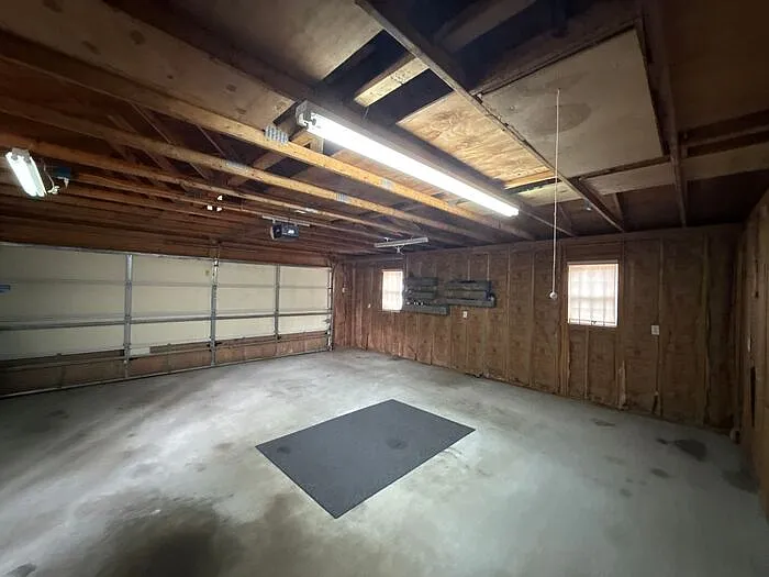 4738 Gilmore Dr — Photo 20