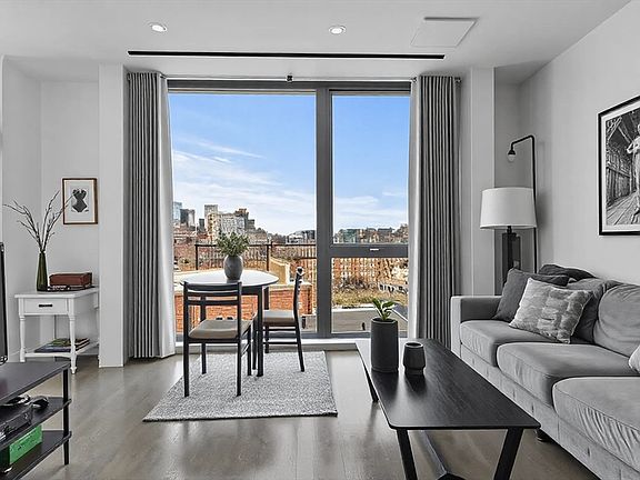 2nd image of 88 Wareham St #605