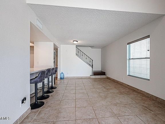 4th image of 1342 W EMERALD Avenue #257