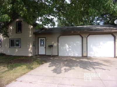 113 4th St SW, Melrose, MN, 56352