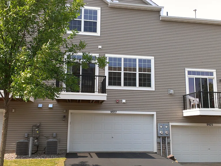 9977 Pincherry Ln — Photo 7