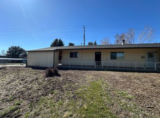 1234 Summers Ln, Klamath Falls, OR 97603