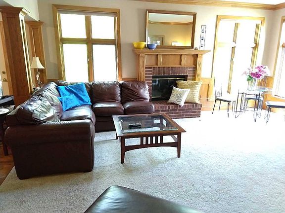 Family Room/TV room