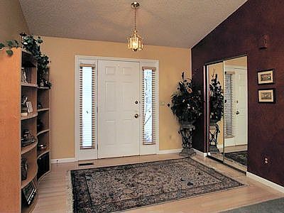 2nd image of 8157 Fox Knoll Dr