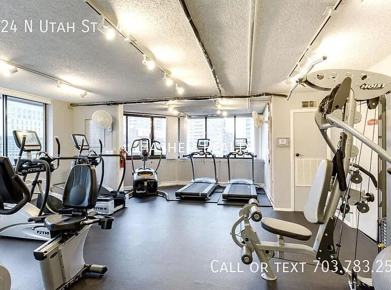 1024 N Utah St #423 — Photo 12